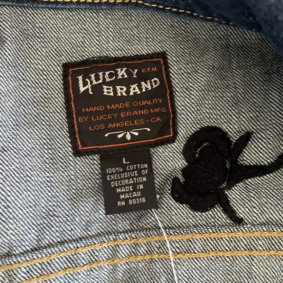 Lucky Brand Denim Jacket Floral Embroidery Y2K Fashion Blue Buttons Vtg NWT - Picture 8 of 8